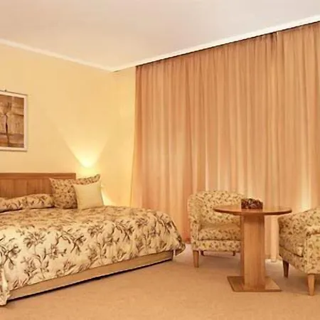 Boutique Orchidea Hotel 4*