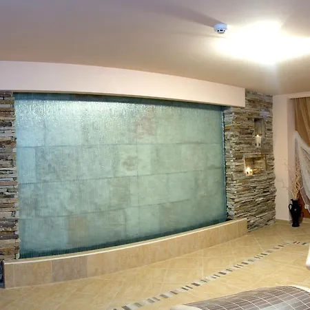 Boutique Orchidea Hotel 4*