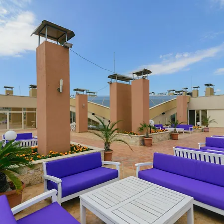 Boutique Orchidea Golden Sands