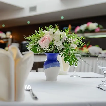 Boutique Orchidea Hotel 4*